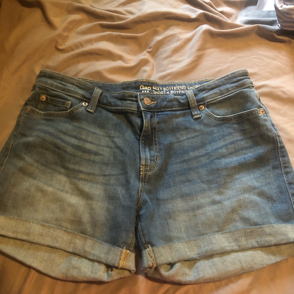 womens shorts